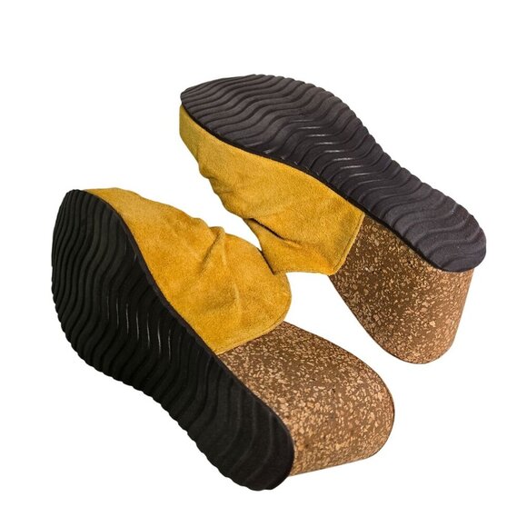 Sundance Mustard Suede Slip On Wedge Sandals Size 37/6 - Picture 5 of 7